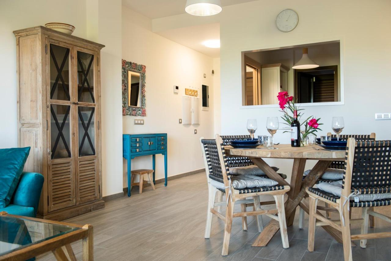Green View Luxury Appartment In New Complex Pueblo Majorero Next To Golf Course 5 Min Walk From The Beach And Atlantico Shopping Centre In Caleta De Fuste Next To Cassino And Elba Sara Hotel 2 Bedrooms 2 Bathrooms Huge Terace! Exterior foto
